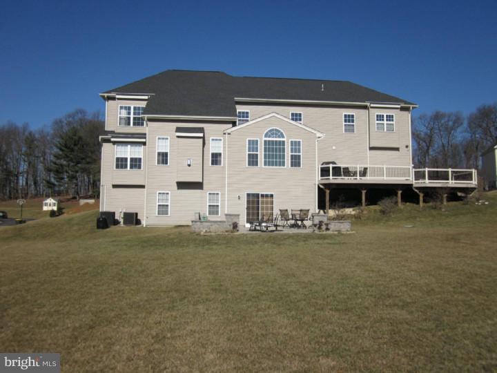 2004 Grenoble Road Coatesville, PA 19320 - Photo 23 of 25 Exterior Back
