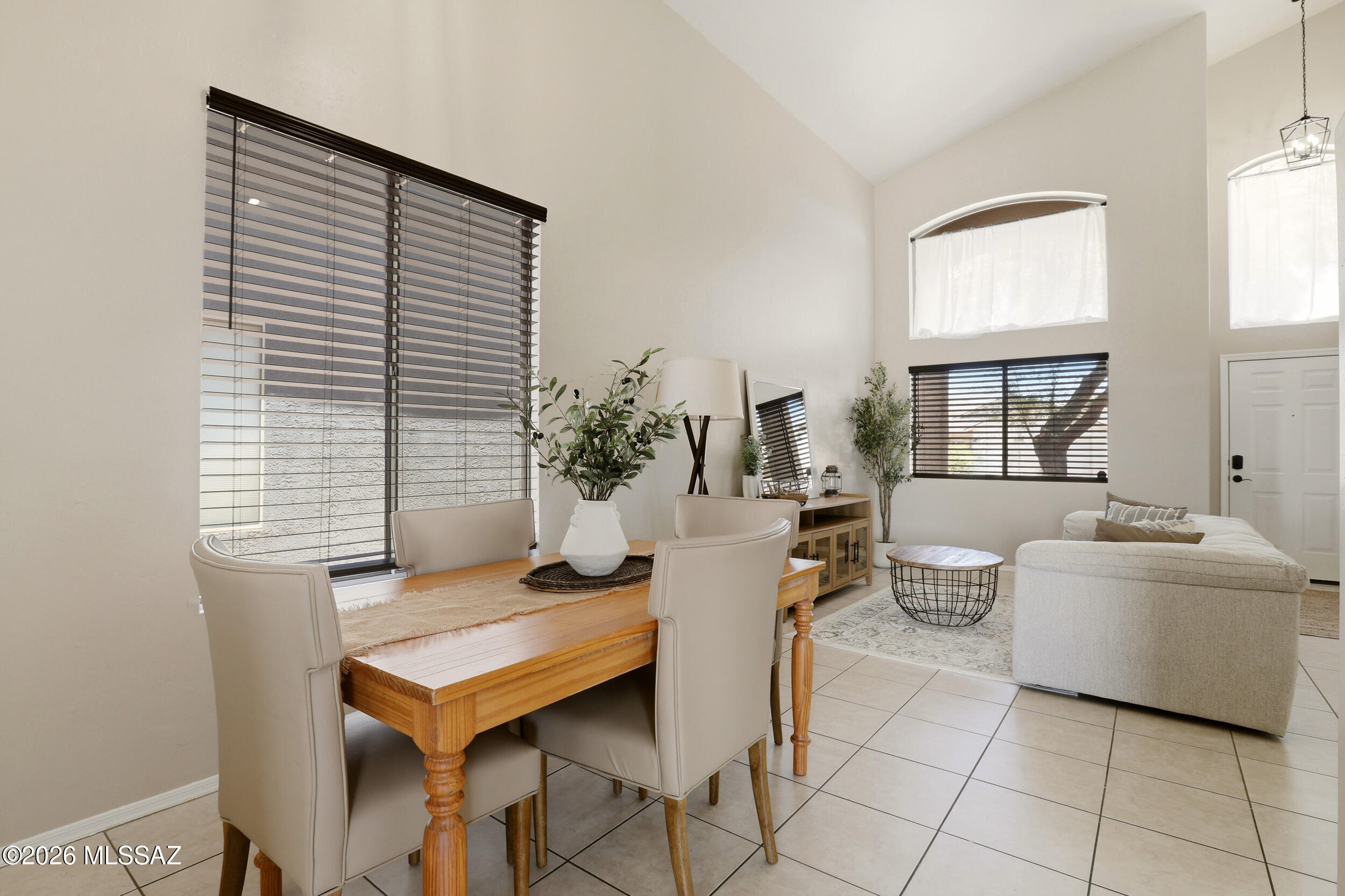 7740 South Lions Spring Way Tucson, AZ 85747 - Photo 8 of 43