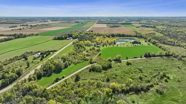 $2,900,000 | N1179 County Rd Q, Watertown, WI 53098