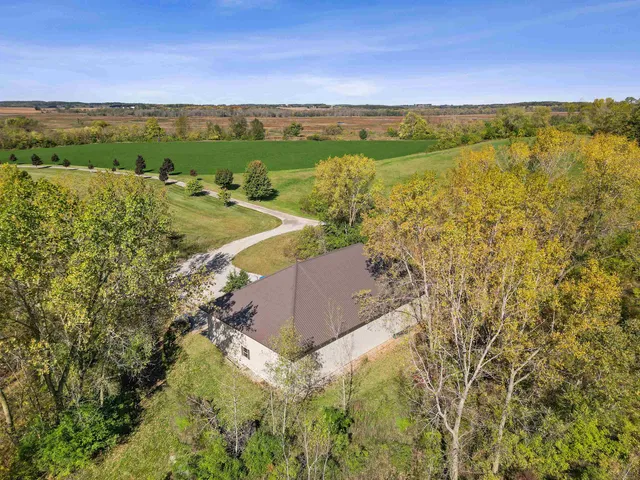 $2,900,000 | N1179 County Rd Q, Watertown, WI 53098