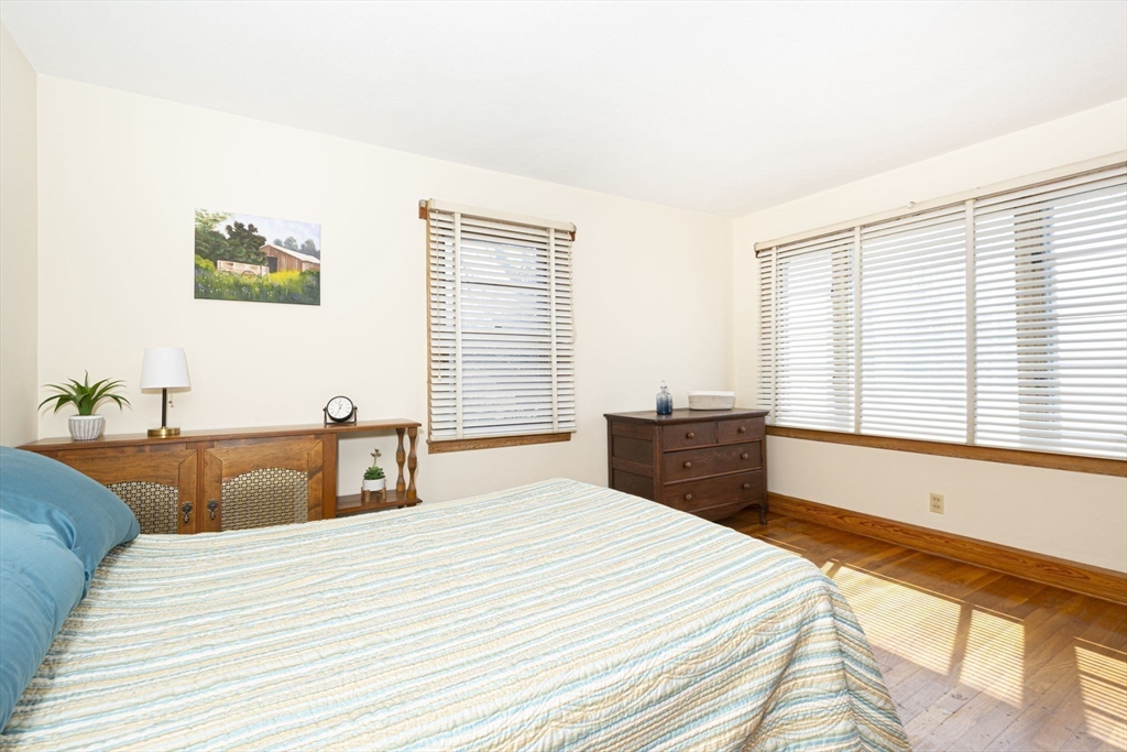 2814 Providence Road Northbridge, MA 01534 - Photo 17 of 29 Gallery Image 17