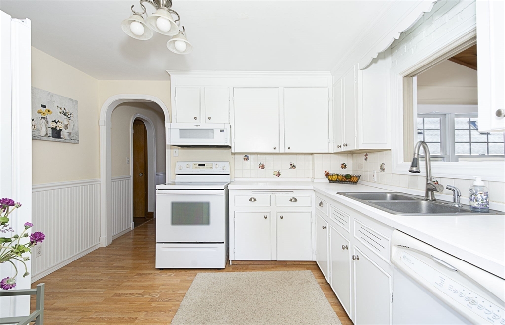 2814 Providence Road Northbridge, MA 01534 - Photo 7 of 29 Gallery Image 7