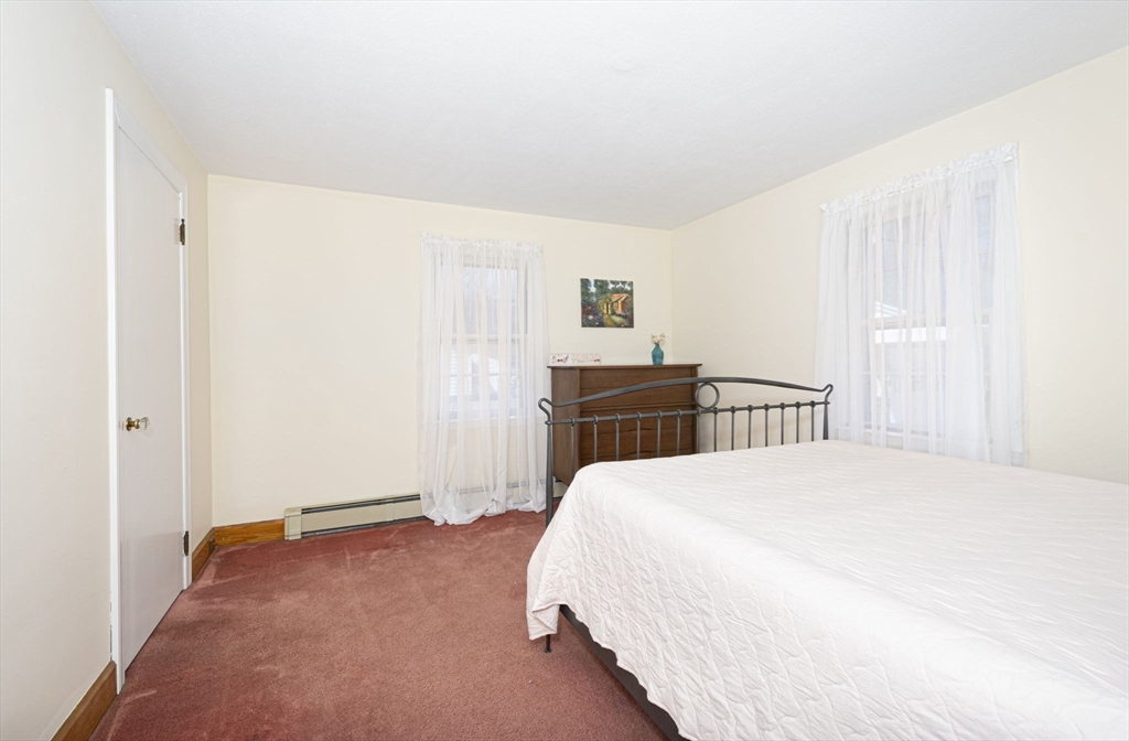 2814 Providence Road Northbridge, MA 01534 - Photo 10 of 29 Gallery Image 10