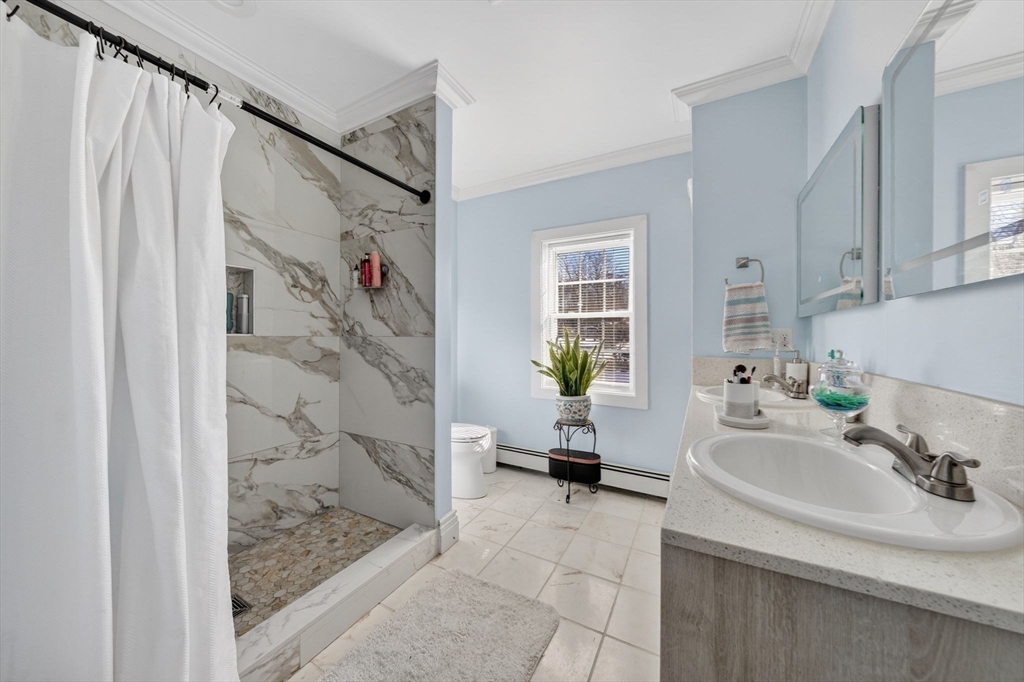 259 Tickle Road Westport, MA 02790 - Photo 13 of 33