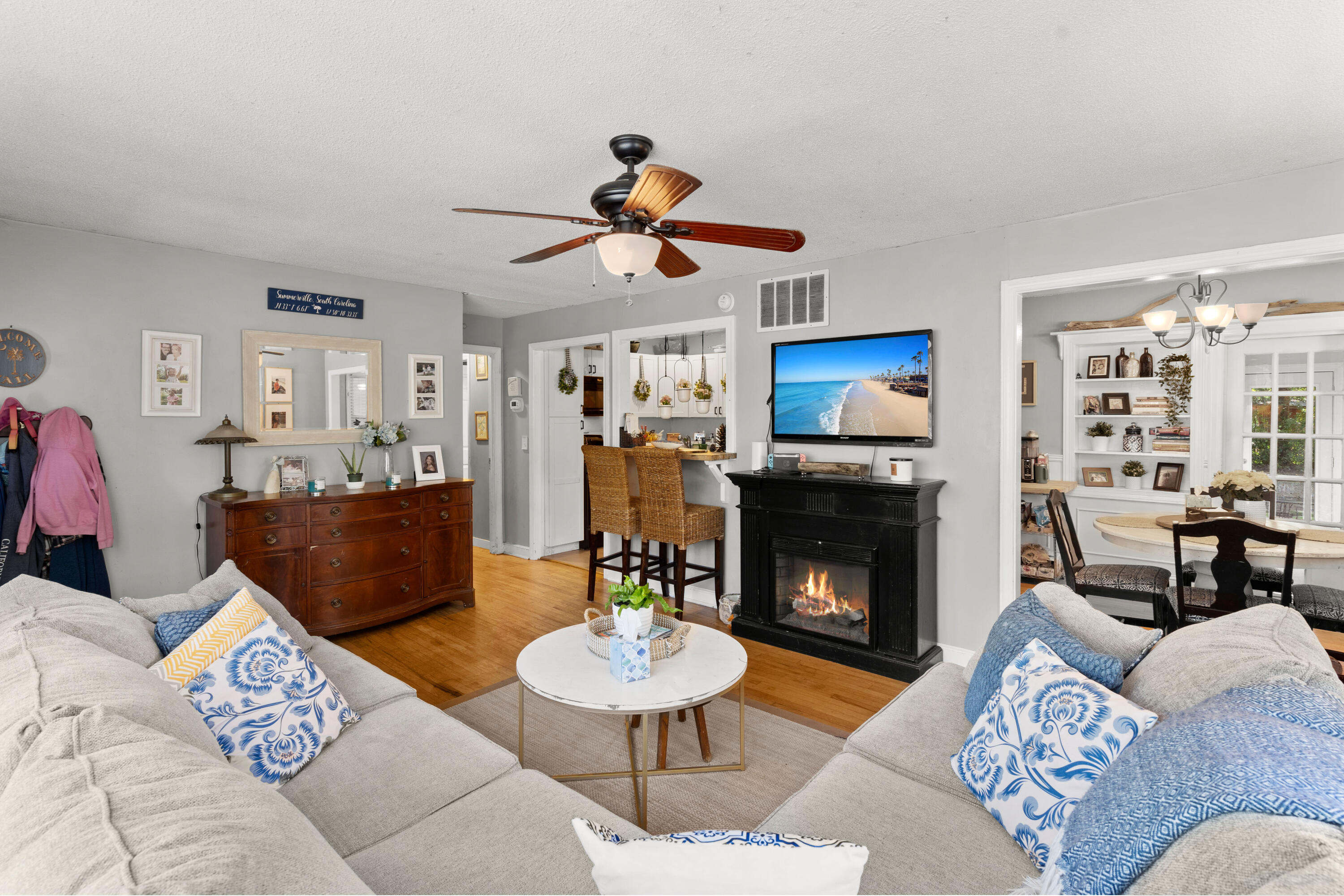 108 Newington Road Summerville, SC 29485 - Photo 6 of 22 10