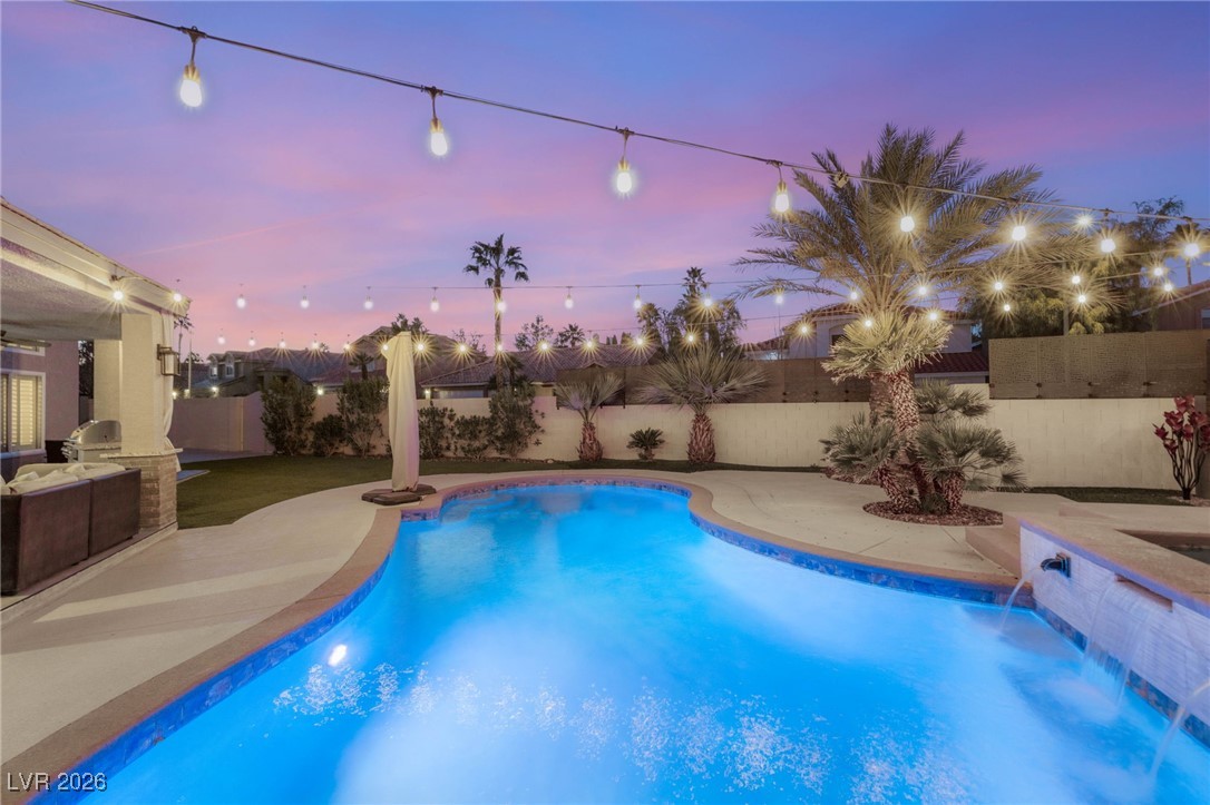 2040 Shadow Brook Way Henderson, NV 89074 - Photo 35 of 40