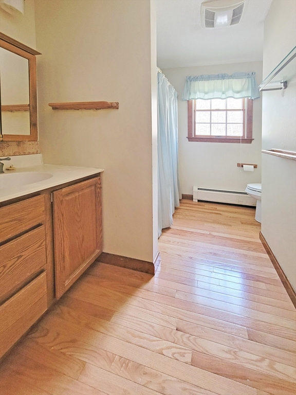 18 Gunn Road Southampton, MA 01073 - Photo 8 of 19 Gallery Image 8
