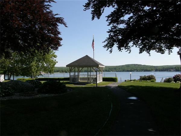711 Beacon Park Road, Unit 711 Webster, MA 01570 - Photo 3 of 30 Gallery Image 3