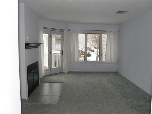 711 Beacon Park Road, Unit 711 Webster, MA 01570 - Photo 4 of 30 Gallery Image 4