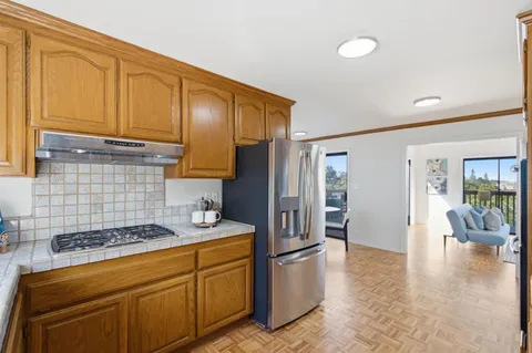 $3,198,000 | 2734 Summit Drive, Burlingame, CA 94010