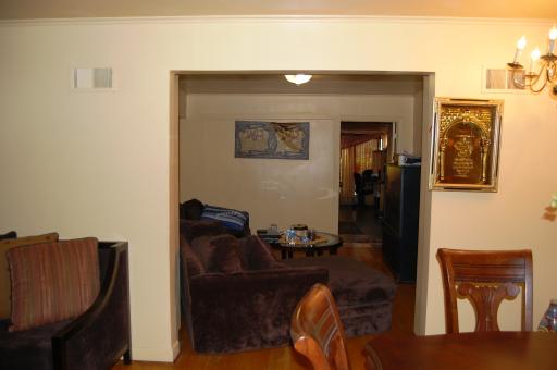 826 South Seminary Avenue Park Ridge, IL 60068 - Photo 6 of 12 a living room with furniture