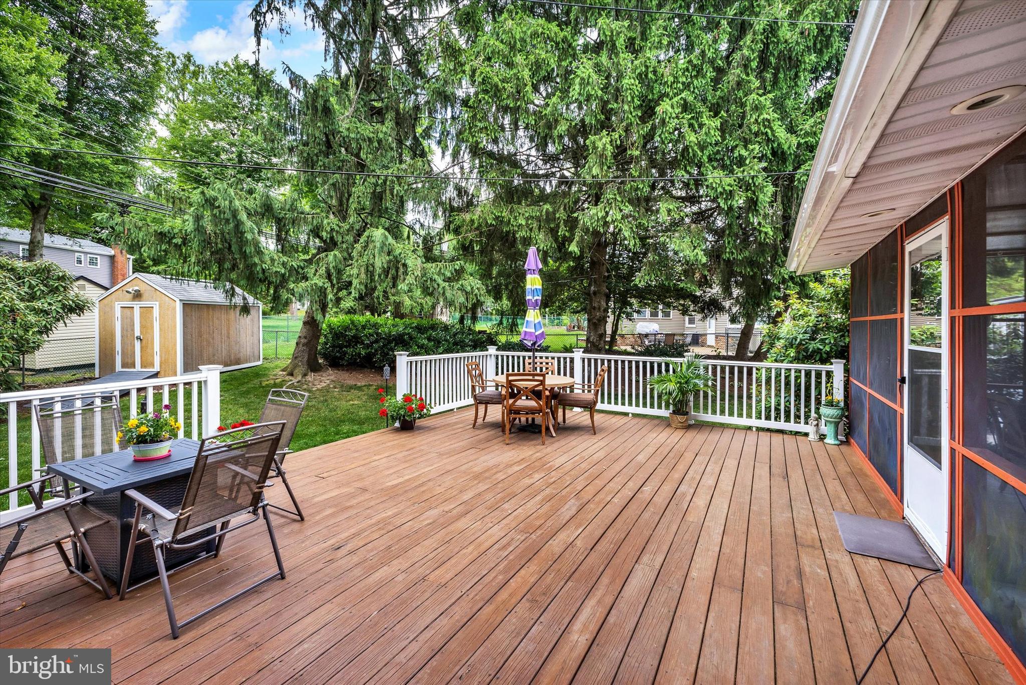 520 Stevens Road Morrisville, PA 19067 - Photo 27 of 45 Newer Composite Decking