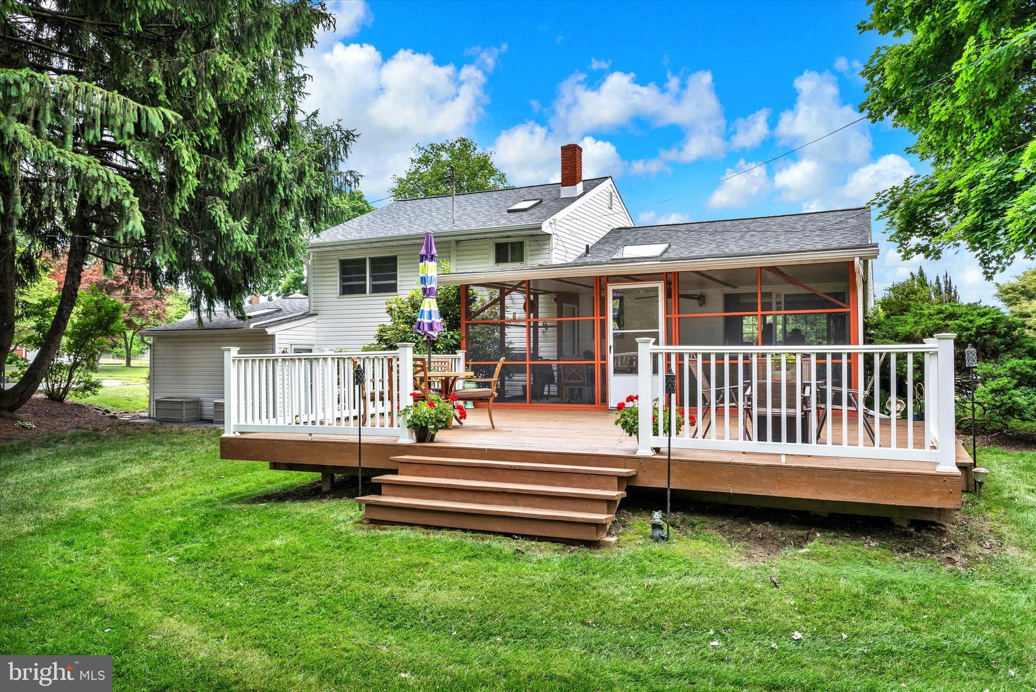 520 Stevens Road Morrisville, PA 19067 - Photo 5 of 45 Newer Deck