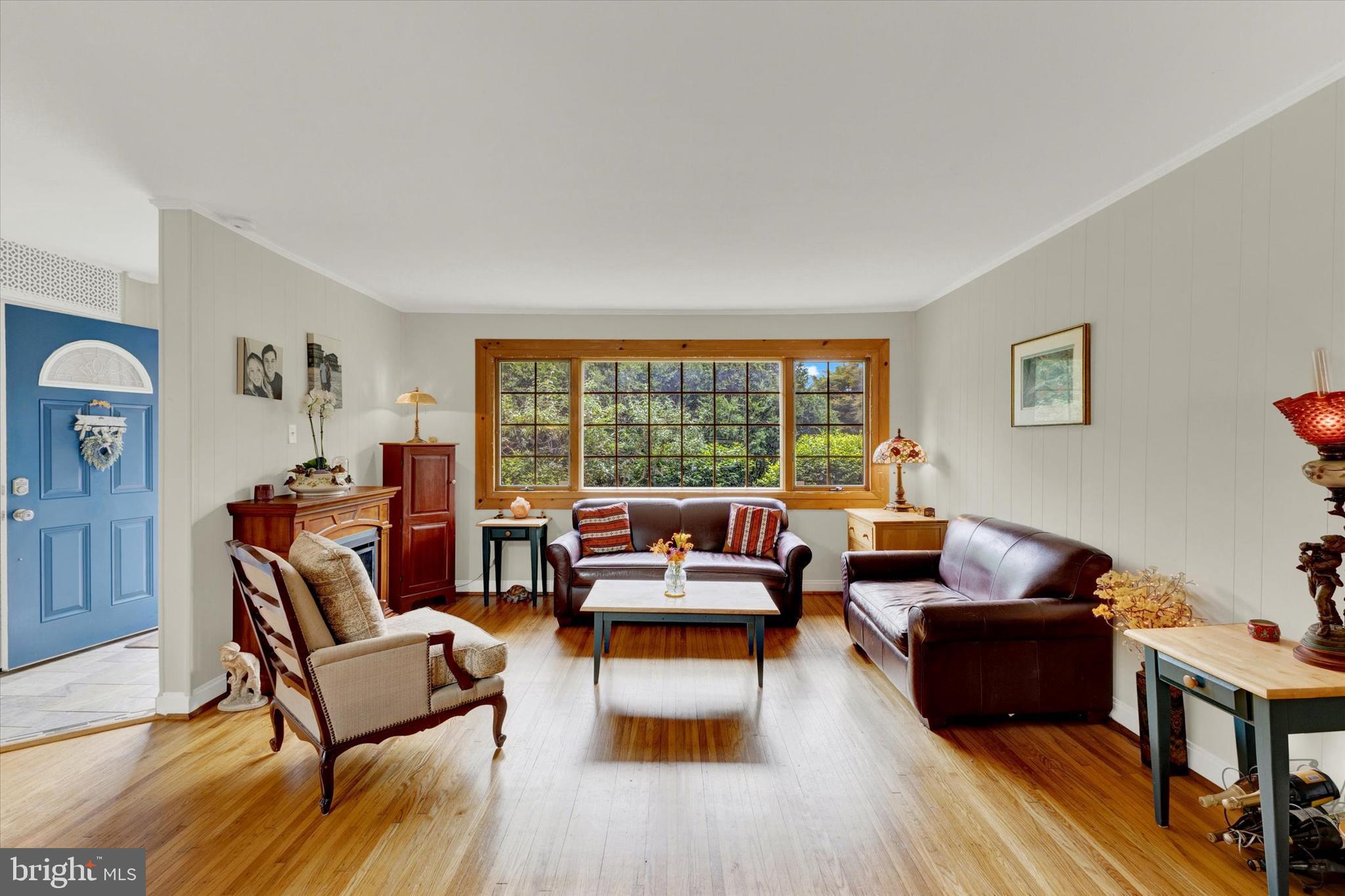 520 Stevens Road Morrisville, PA 19067 - Photo 6 of 45 Formal Living Room