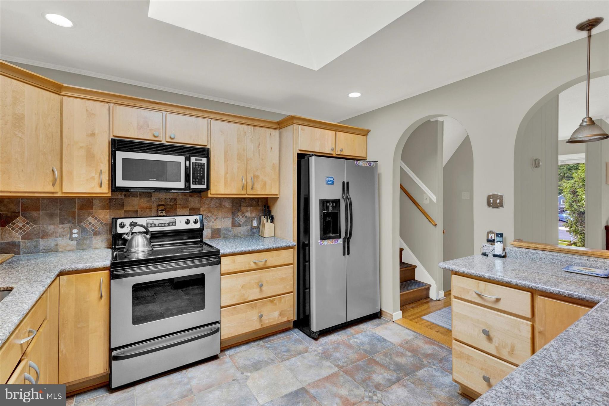 520 Stevens Road Morrisville, PA 19067 - Photo 10 of 45 Kitchen