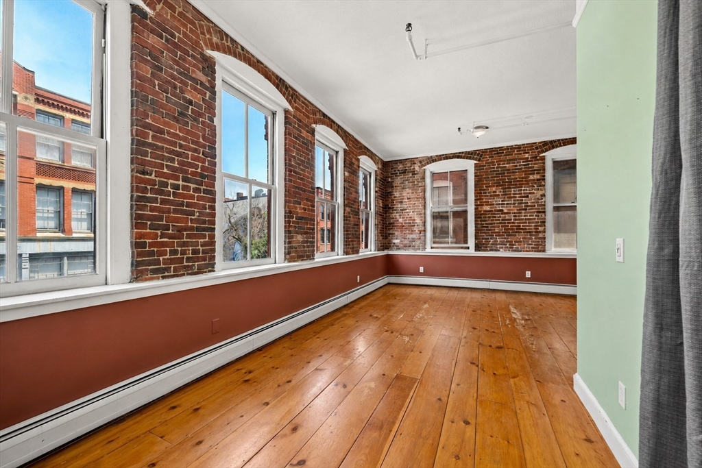 62 Washington Street, Unit 9 Haverhill, MA 01832 - Photo 8 of 37