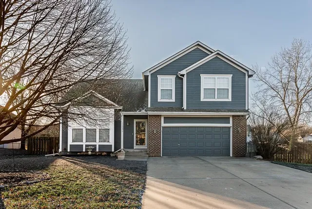 $389,950 | 15609 Pebble Terrace, Basehor, KS 66007