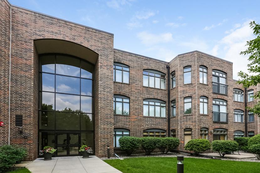 5555 Dewey Hill Road, Unit 211 Edina, MN 55439 - Photo 1 of 1