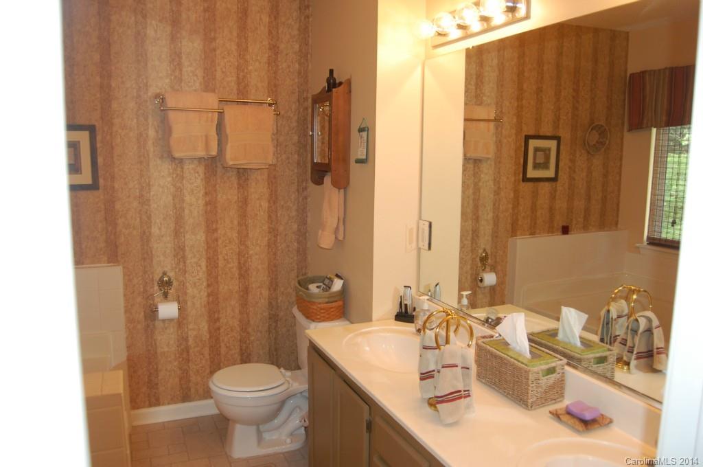 256 Forest Pond Road Kannapolis, NC 28083 - Photo 9 of 16 Gallery Image 9
