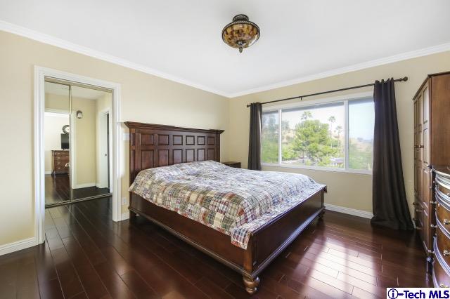 300 Kempton Road Glendale, CA 91202 - Photo 19 of 46 Gallery Image 19