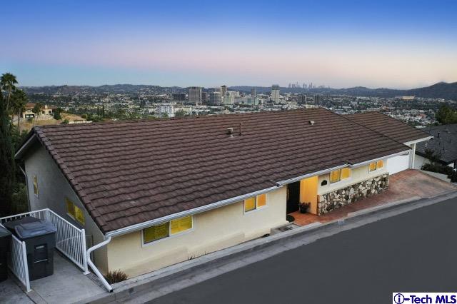 300 Kempton Road Glendale, CA 91202 - Photo 4 of 46 Gallery Image 4