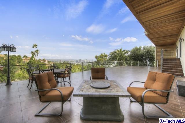 300 Kempton Road Glendale, CA 91202 - Photo 32 of 46 Gallery Image 32