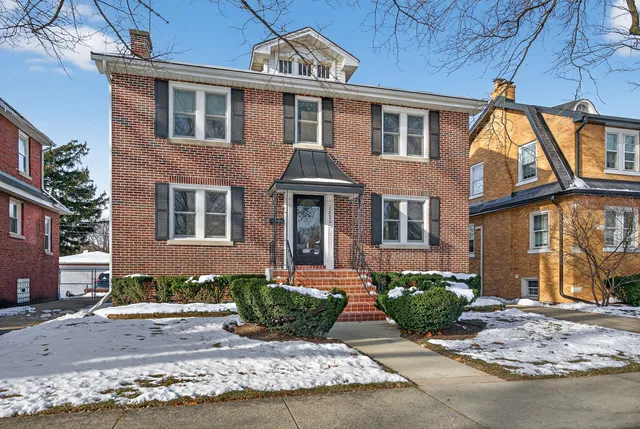 $600,000 | 1820 South Prospect Avenue, Park Ridge, IL 60068