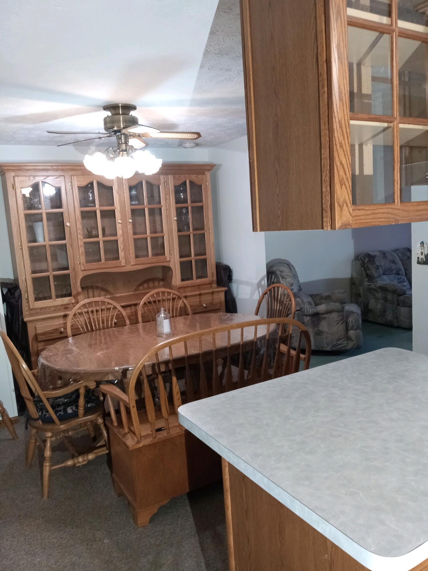 2933 Fleet Road Columbus, OH 43232 - Photo 5 of 14 dining room 2
