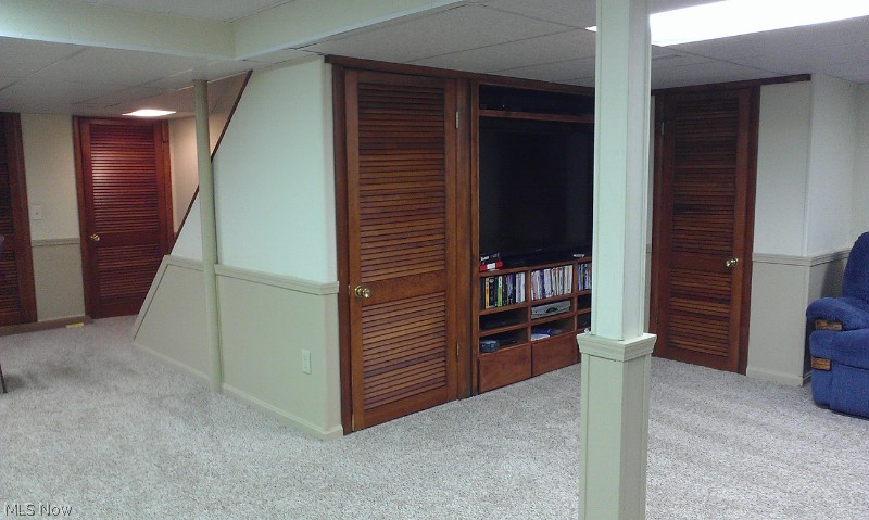 1041 Rolling Meadows Road Akron, OH 44333 - Photo 20 of 25