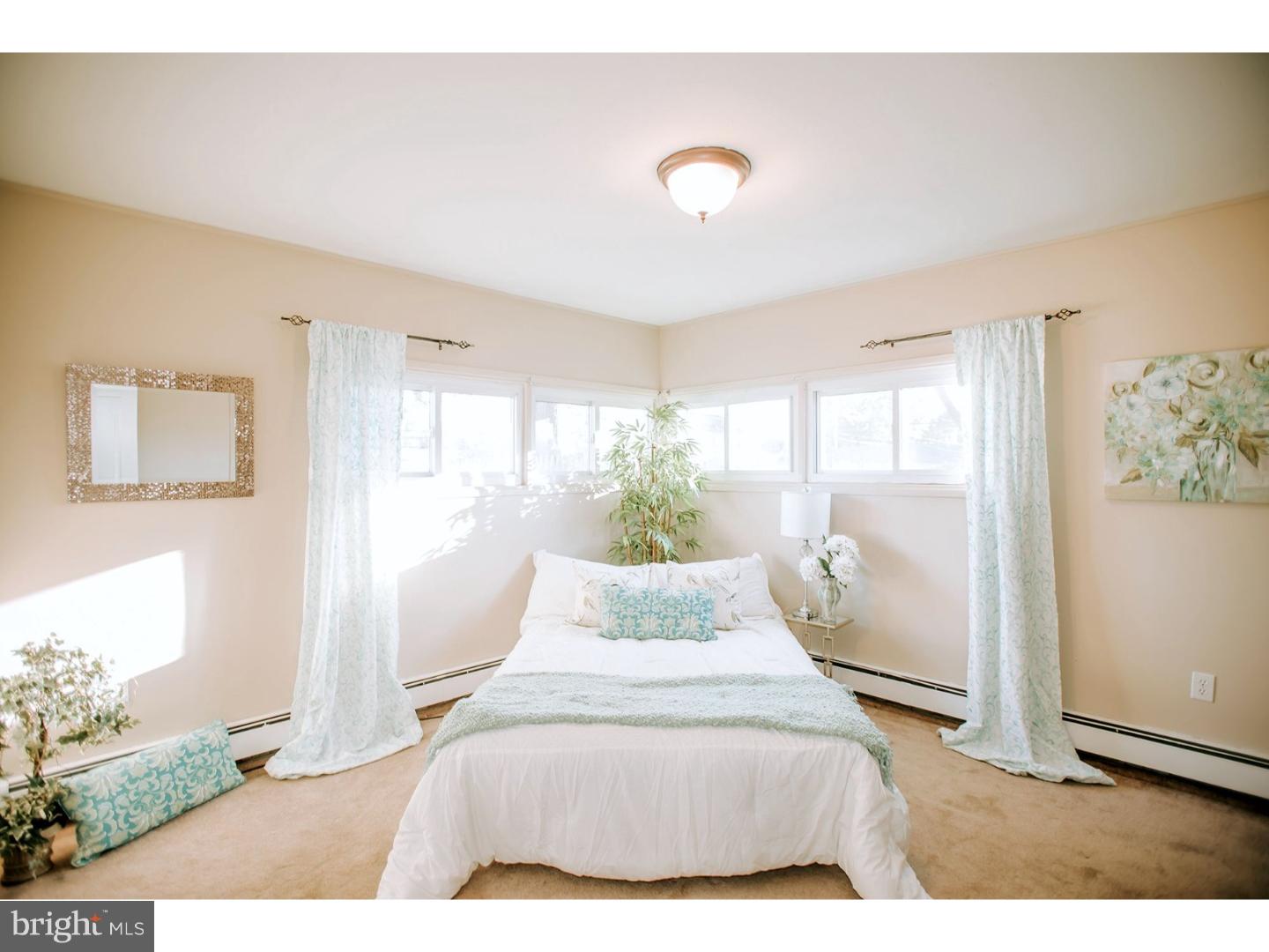 9 Balsam Road Levittown, PA 19057 - Photo 15 of 25 Bedroom - Main