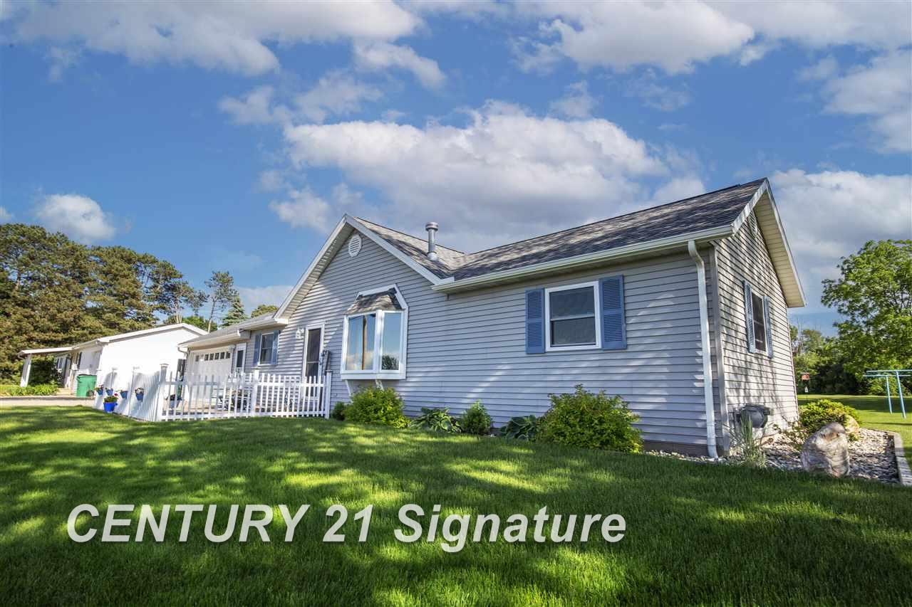2396 East Chip Road Kawkawlin, MI 48631 - Photo 4 of 42