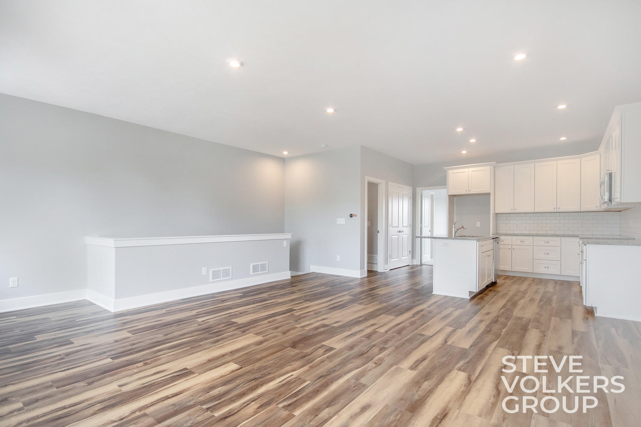 2529 Inverness Road Southeast Grand Rapids, MI 49546 - Photo 15 of 40 2529 Inverness Road SE
