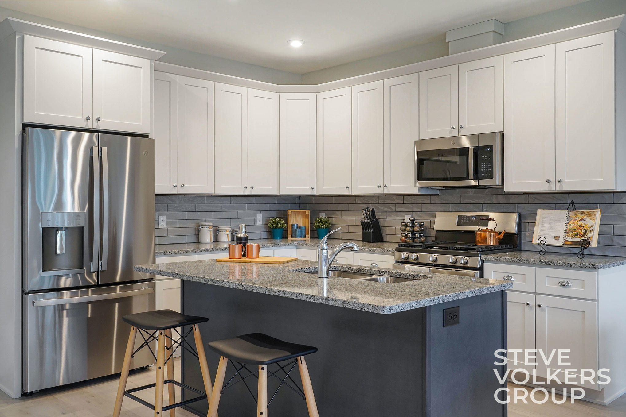 2529 Inverness Road Southeast Grand Rapids, MI 49546 - Photo 20 of 40 A7300101