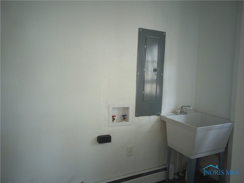 27278 Standley Road Defiance, OH 43512 - Photo 9 of 19 Gallery Image 9