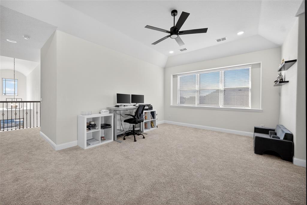 596 Randys Way Pilot Point, TX 76258 - Photo 24 of 40 a view of a livingroom with a workspace