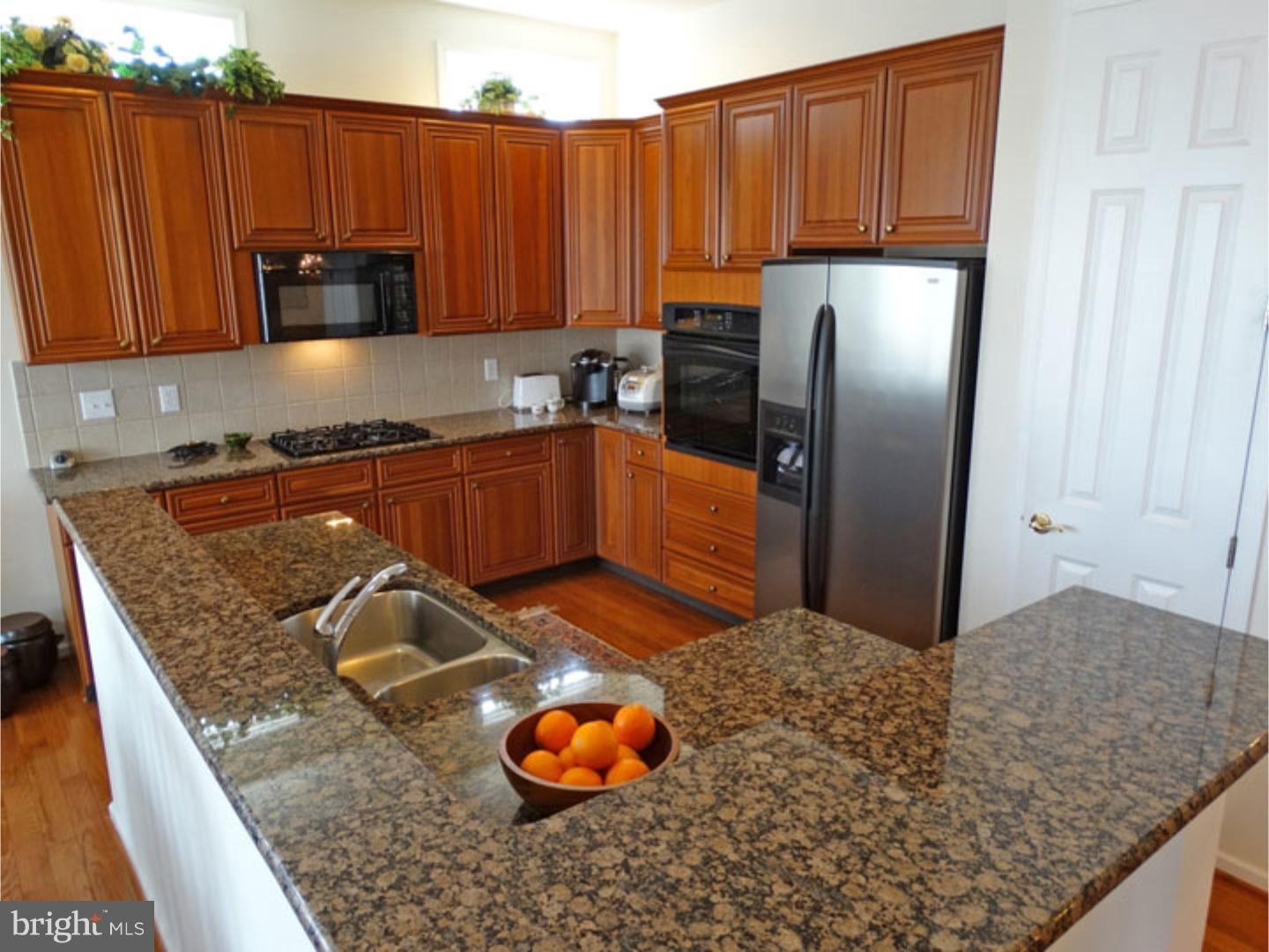 70 Nathaniel Road Holland, PA 18966 - Photo 11 of 25 Kitchen