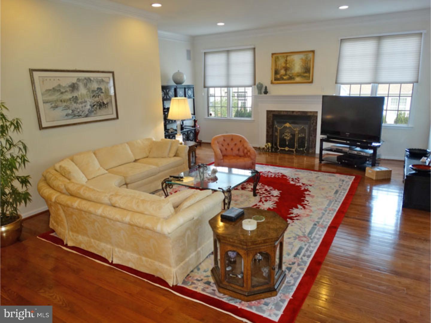 70 Nathaniel Road Holland, PA 18966 - Photo 6 of 25 Living Room