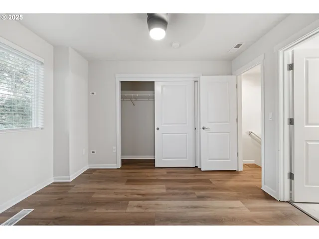 $355,000 | 172 Northeast 79th Avenue, Hillsboro, OR 97006