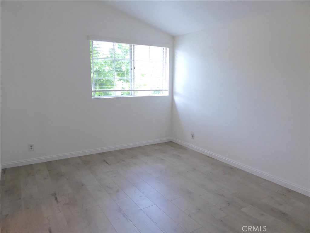 45 Bridgeport Irvine, CA 92620 - Photo 9 of 20 an empty room with a window