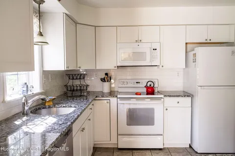 $649,900 | 26 Thornwood Lane, Accord, NY 12404