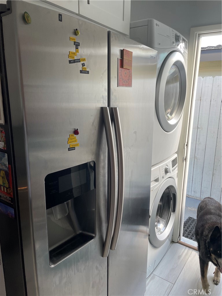 34095 Aurelio Dana Point, CA 92629 - Photo 27 of 32 a utility room with dryer and washer