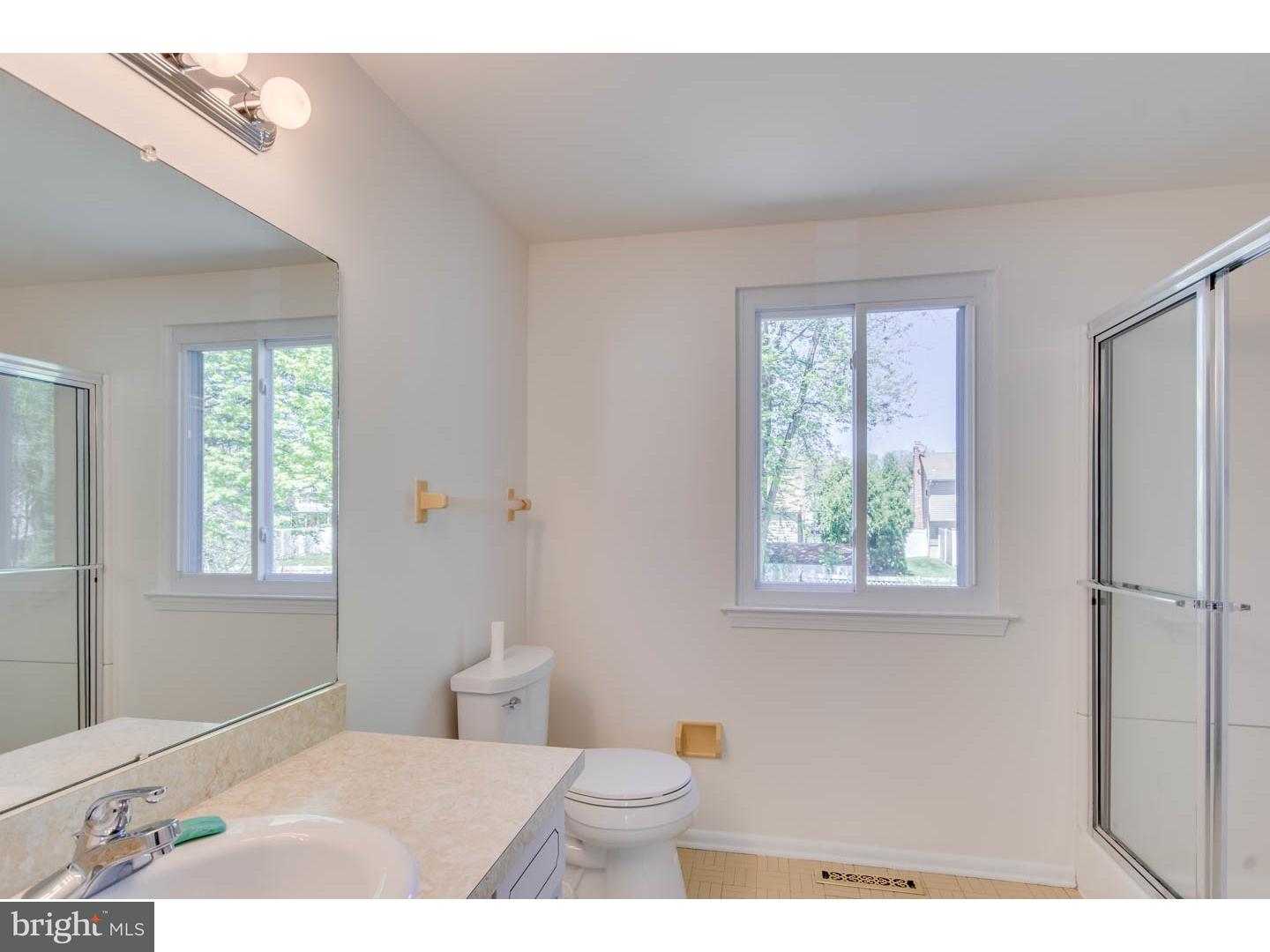 713 Cotswold Road Somerdale, NJ 08083 - Photo 16 of 24 Gallery Image 16