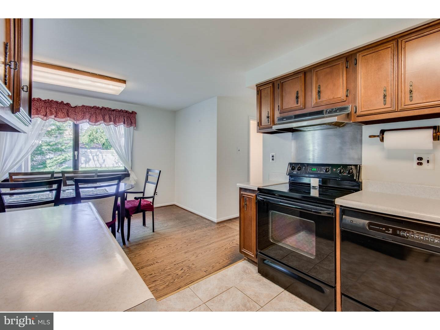 713 Cotswold Road Somerdale, NJ 08083 - Photo 10 of 24 Gallery Image 10