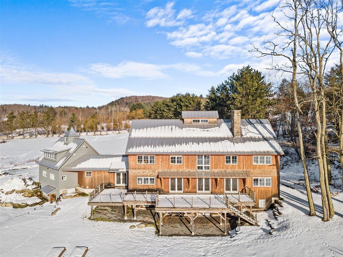 80 Cross Road Stowe, VT 05672 - Photo 4 of 40