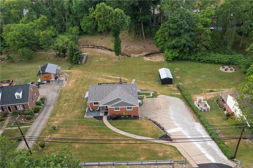214 Drake Road Bethel Park, PA 15102 - Photo 29 of 32 Gallery Image 29