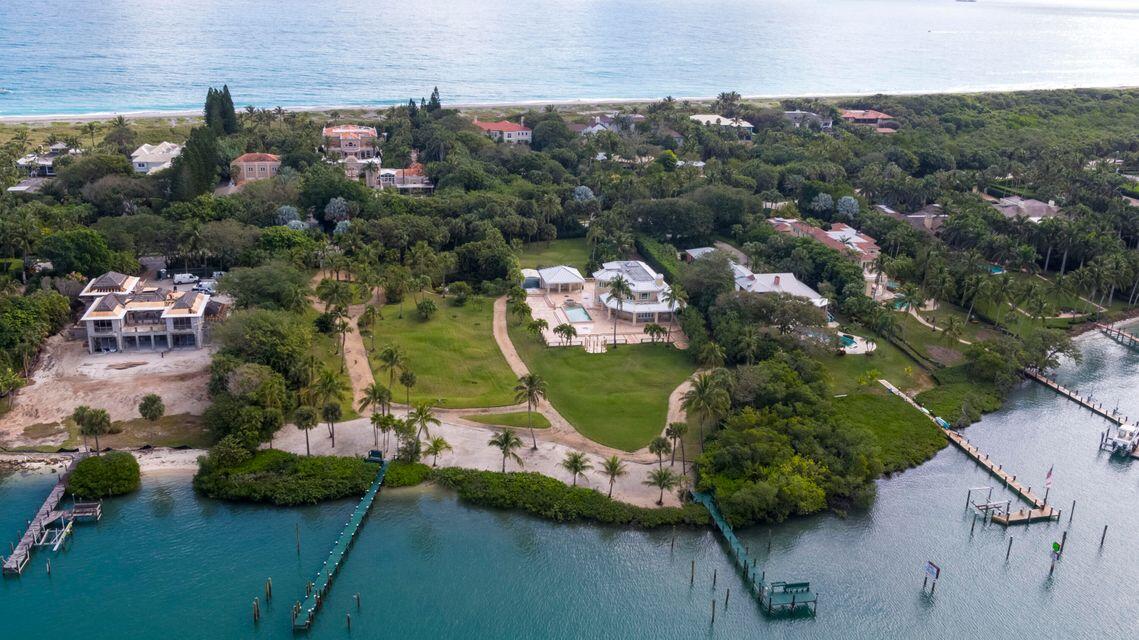 512 South Beach Road Hobe Sound, FL 33455 - Photo 5 of 22 20220108195842316616000000-o