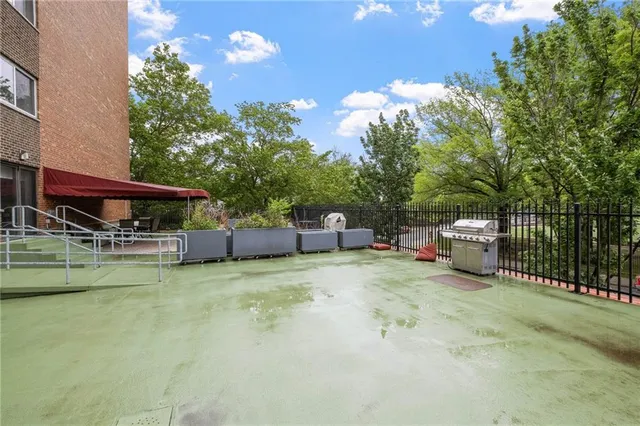 $179,900 | 5 Bayard Road, Unit 808, Pittsburgh, PA 15213