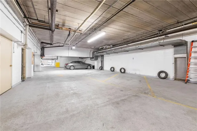 $179,900 | 5 Bayard Road, Unit 808, Pittsburgh, PA 15213