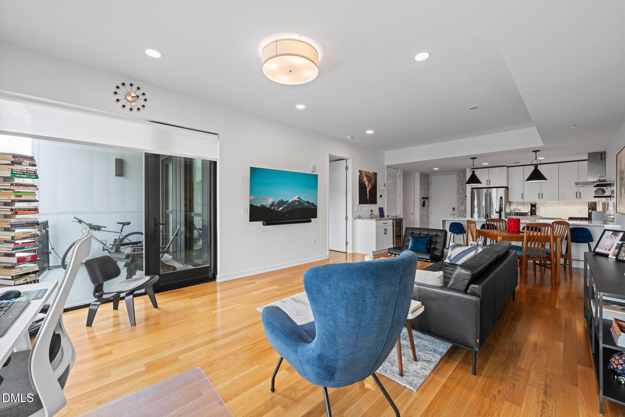 523 South West Street, Unit 304 Raleigh, NC 27601 - Photo 17 of 30 17-web-or-mls-untitled-11