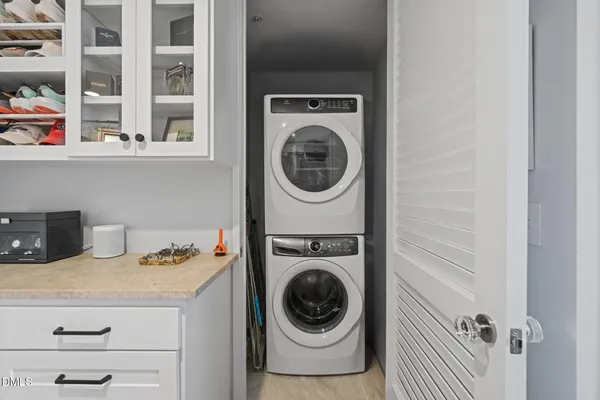 $499,000 | 523 South West Street, Unit 304, Raleigh, NC 27601